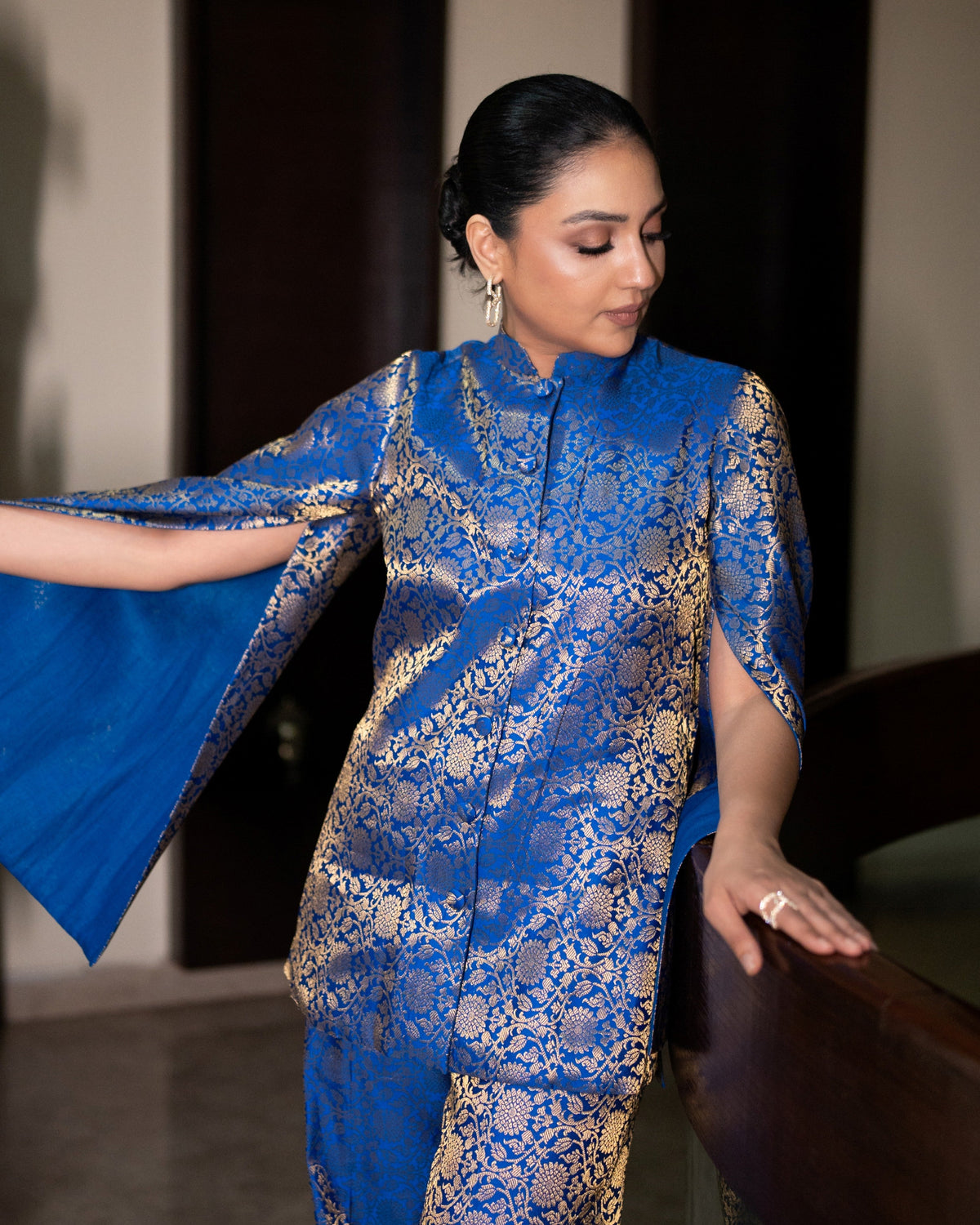 Mumtaz Banarasi Cape: Women's Royal Blue Gold Floral Indowestern Wear