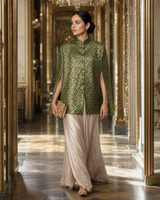 Gayatri Banarasi Cape: Women's Emerald Gold Diamond Indowestern Wear