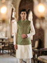 Bajirao Banarasi Bandi: Men's Emerald Gold Diamond Waist Coat