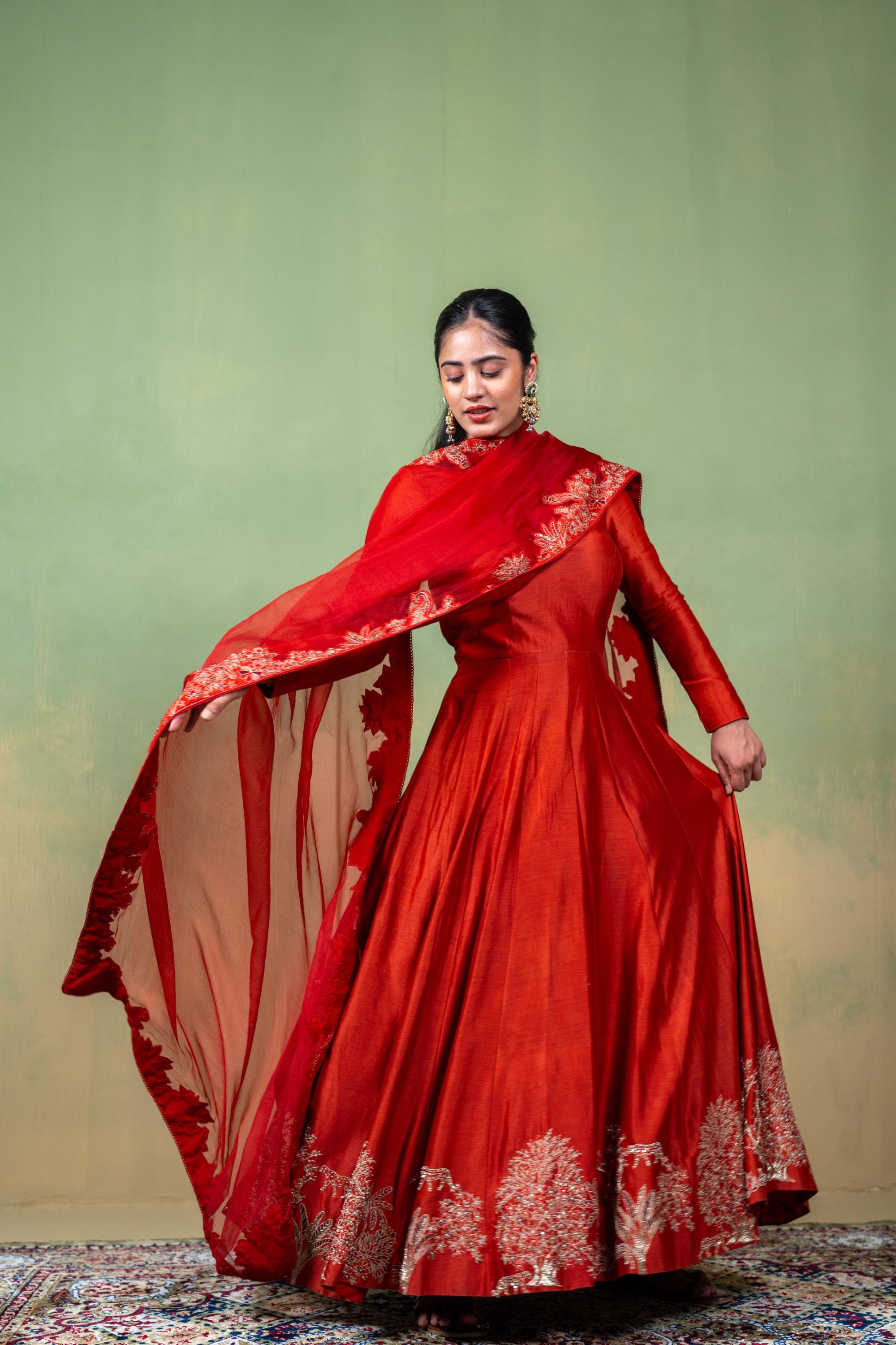 VanLeela