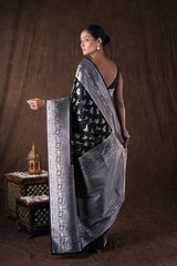 Black Pure Silk Banarasi Handloom Saree