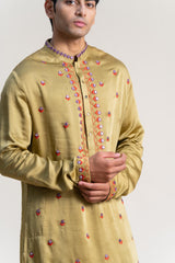 MADHAN KURTA