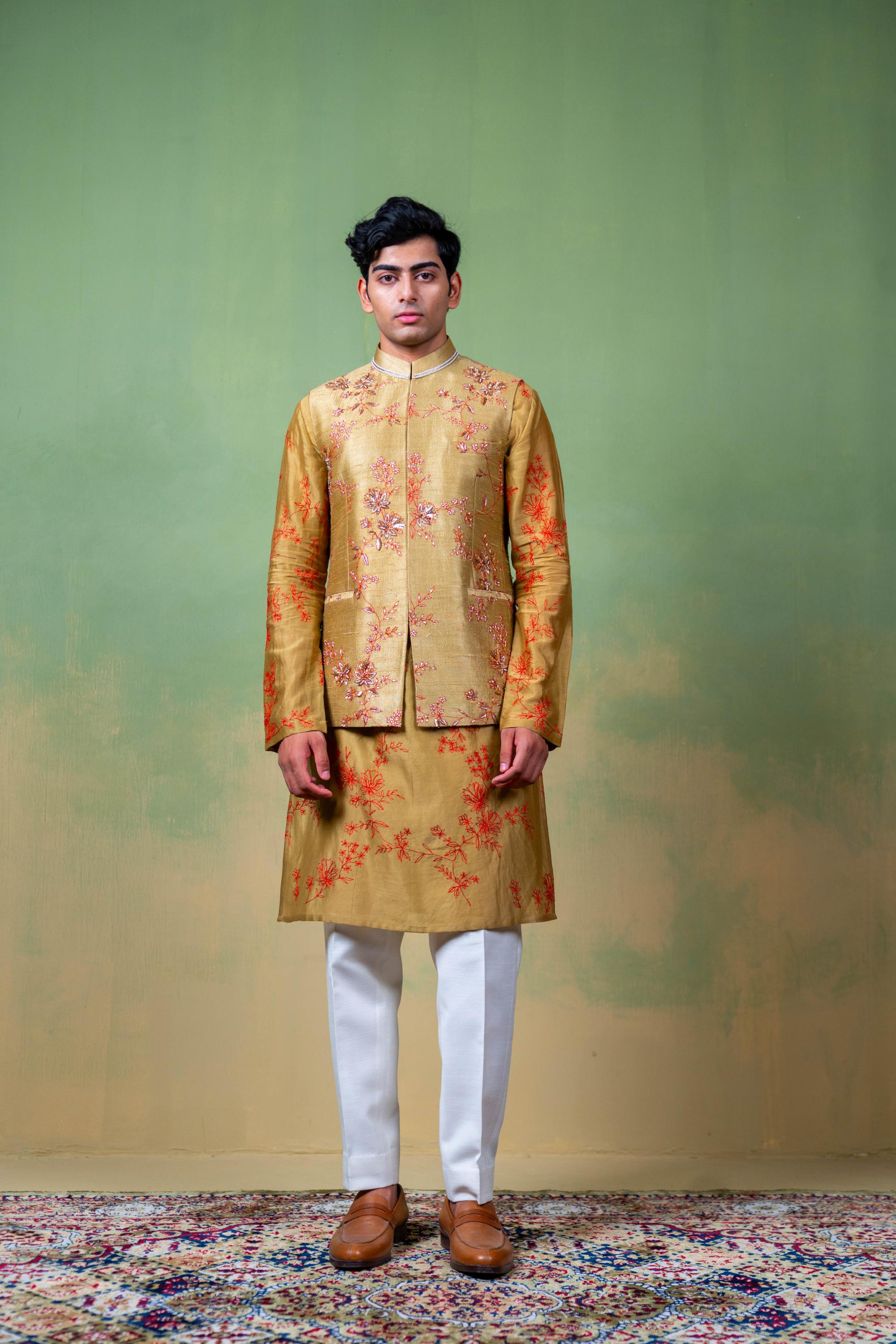 Gulmohar Bandi set