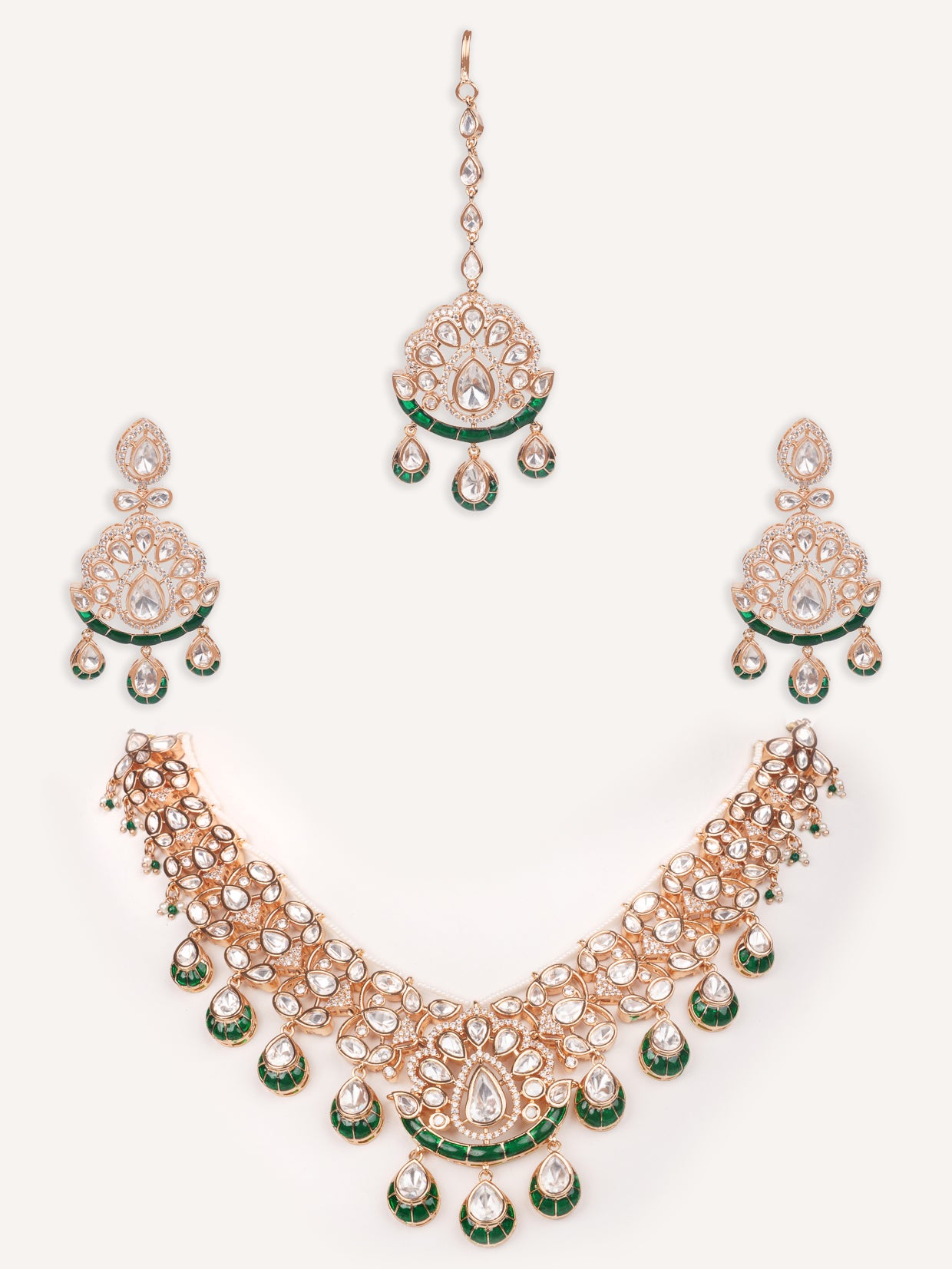 Dramatic and stylish kundan necklace set with matching earrings
