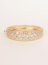 Elegant and classic kundan bracelet