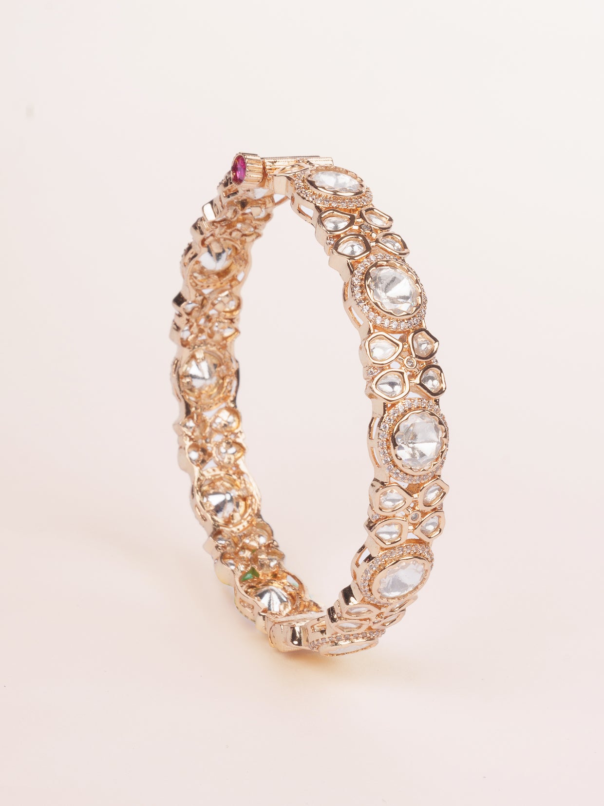 Elegant and classic kundan pair of bangles