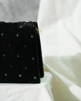 Subtle party clutch