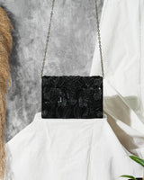 Subtle party clutch