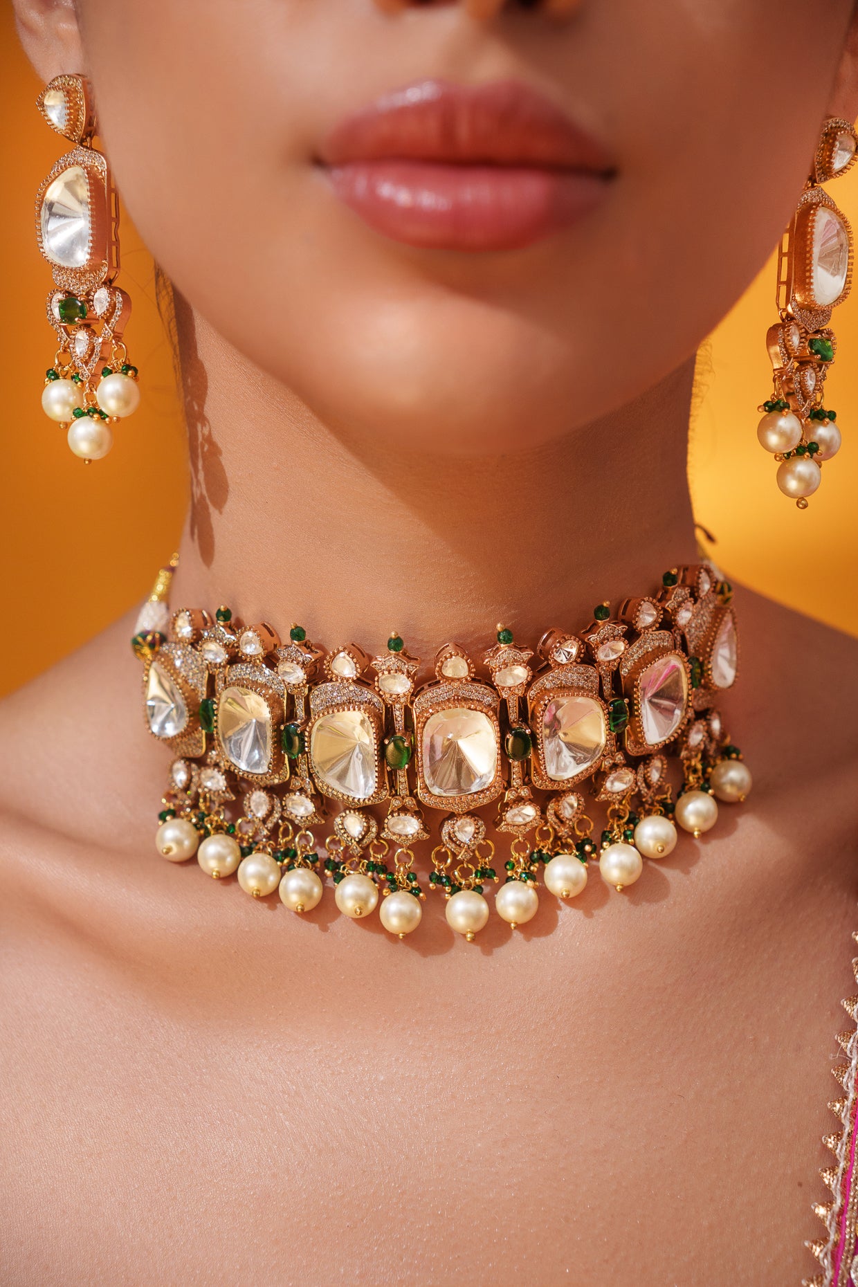 Bold and dramatic polki choker with matching earrings