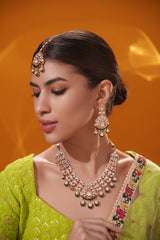 Dramatic and stylish kundan necklace set with matching earrings