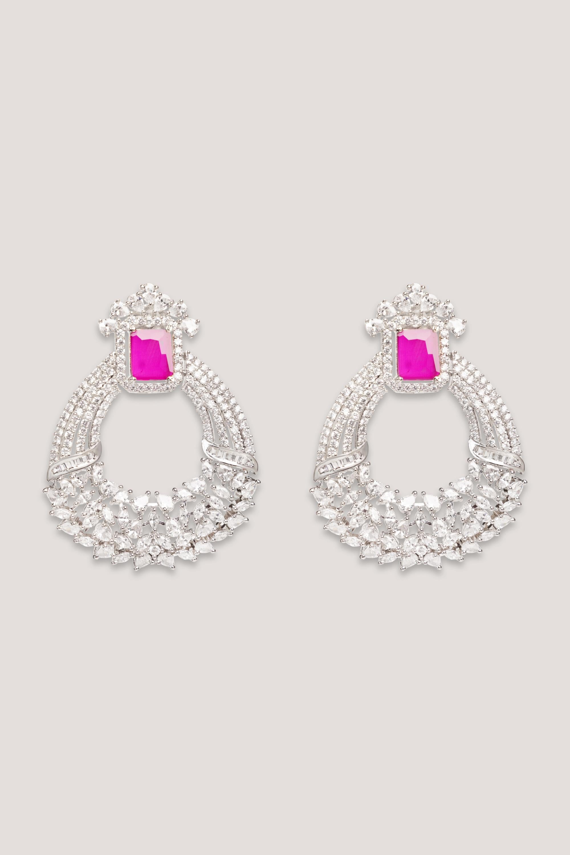 Classic and elegant pair of diamond earrings