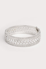 Classic and stylish diamond kada