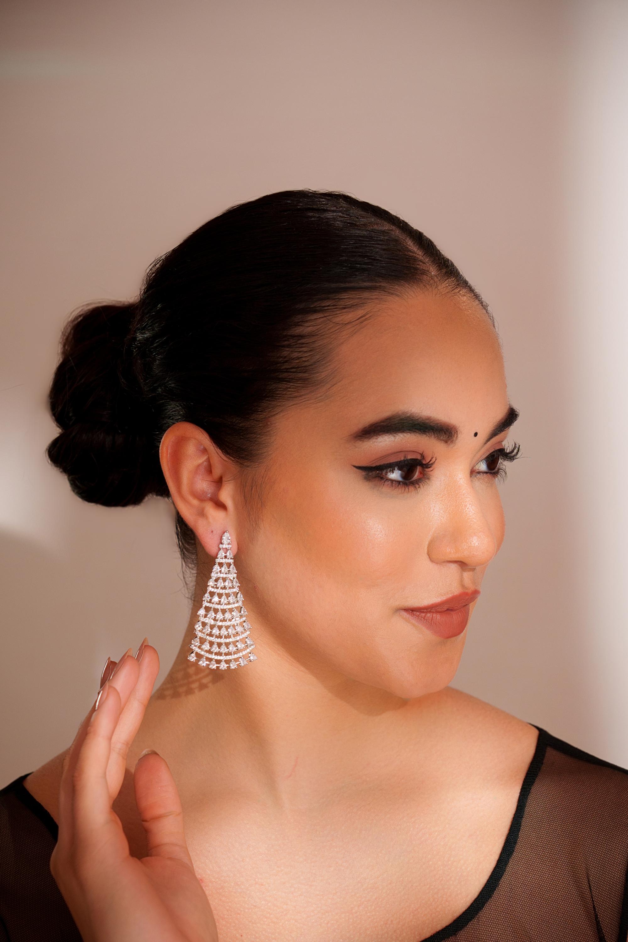 Classic and elegant pair of diamond earrings