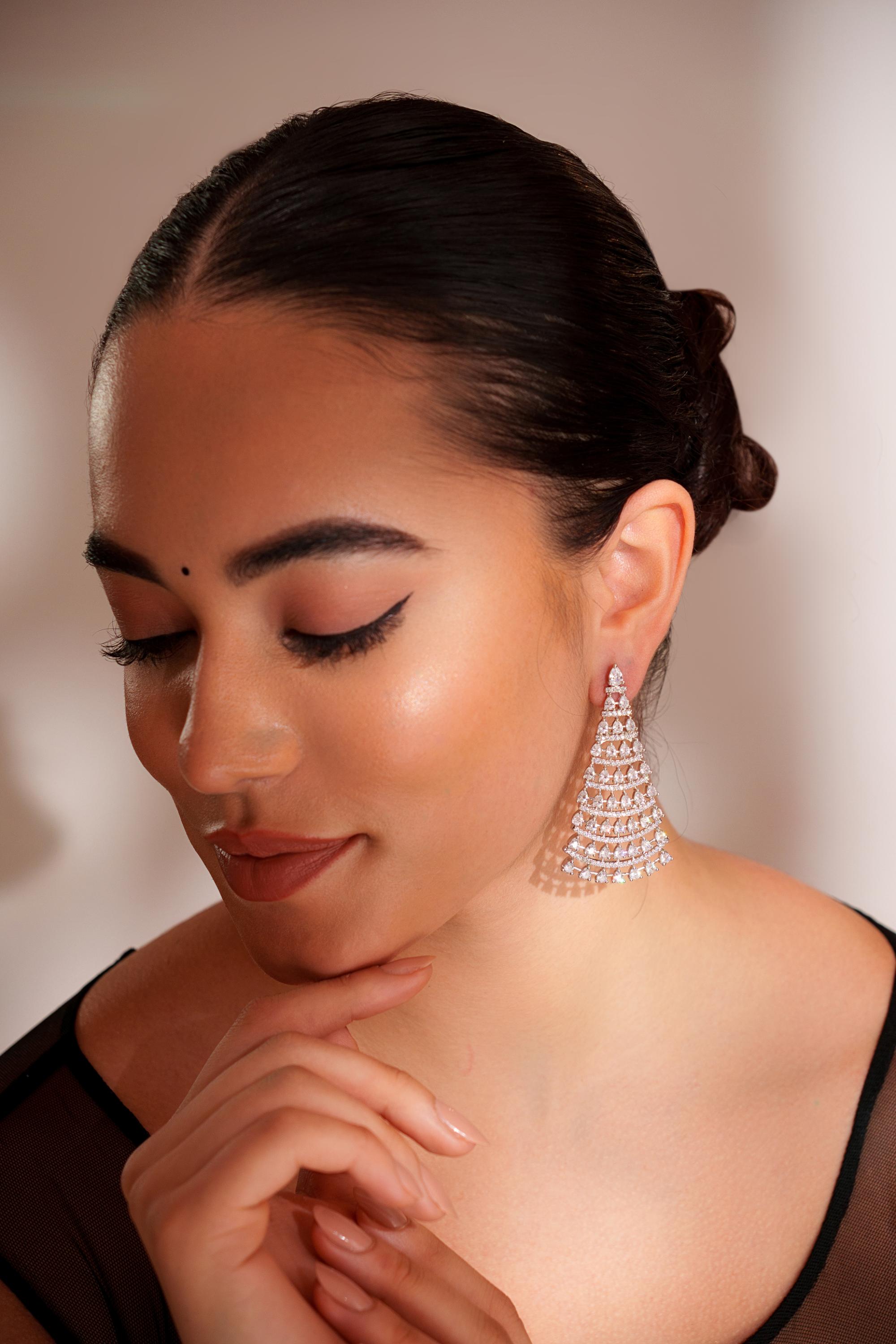 Classic and elegant pair of diamond earrings