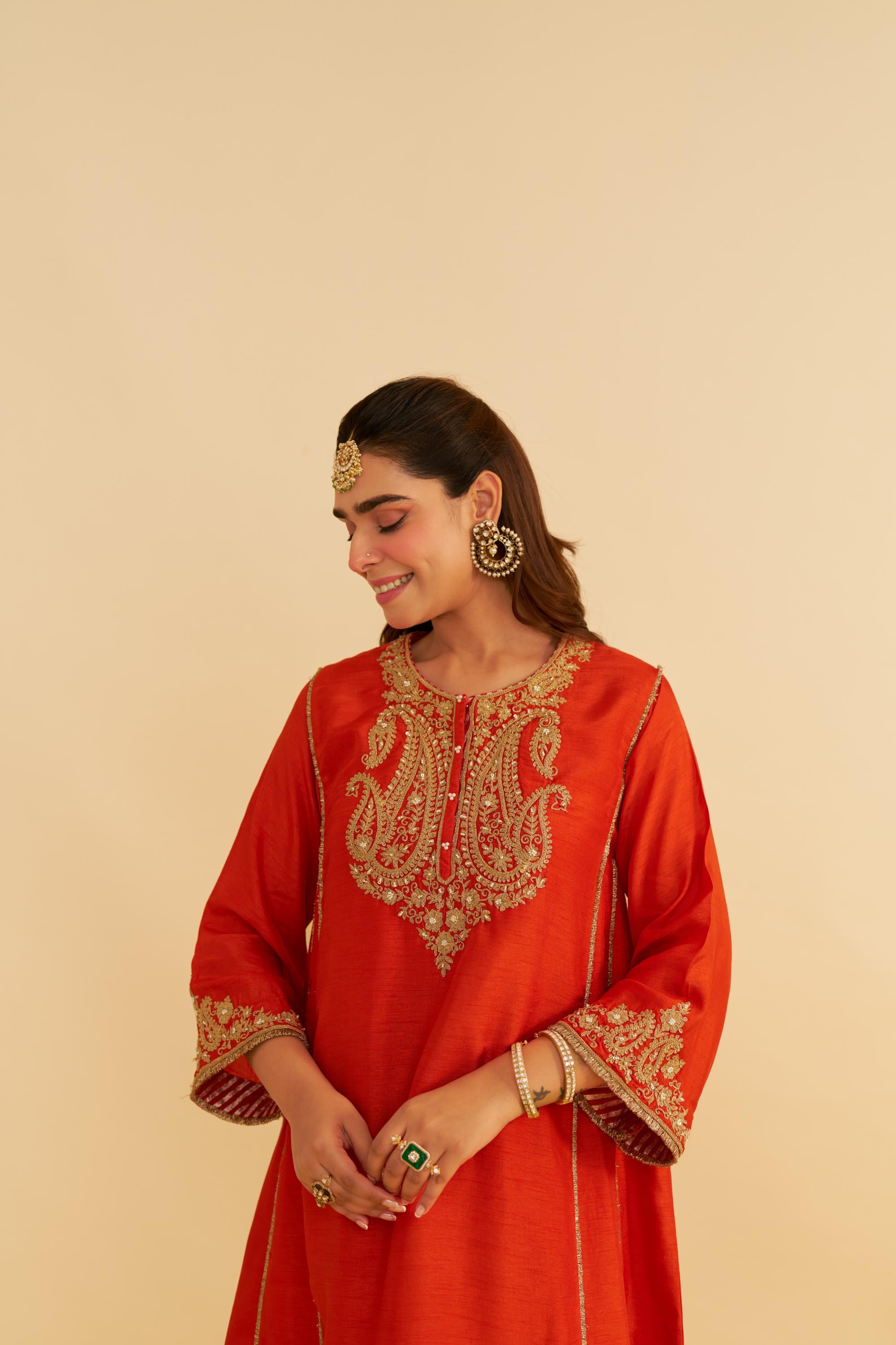 AYRA - SHORT CHAUGA WITH SALWAR