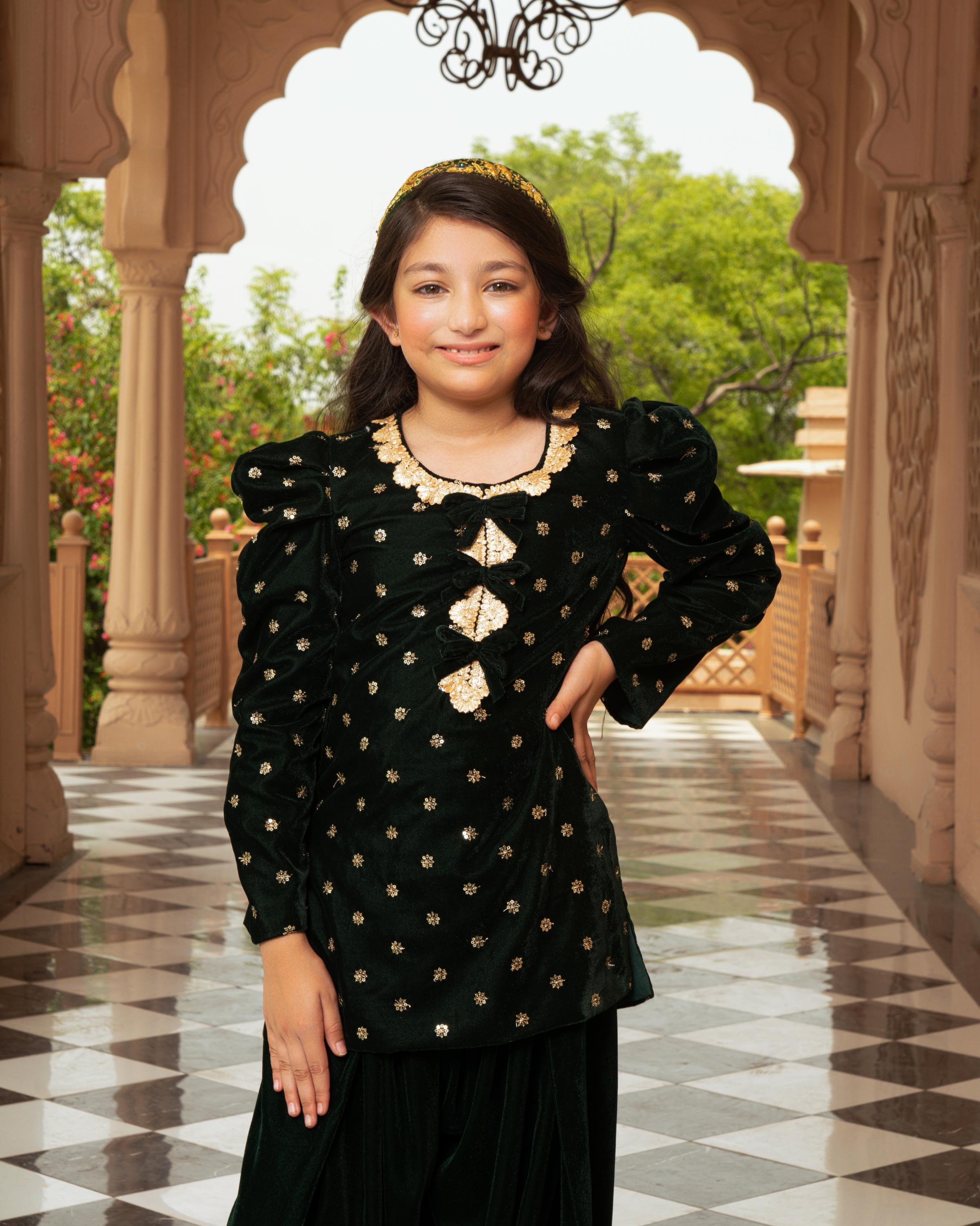 Green Boti Velvet Kurti Salwar Set