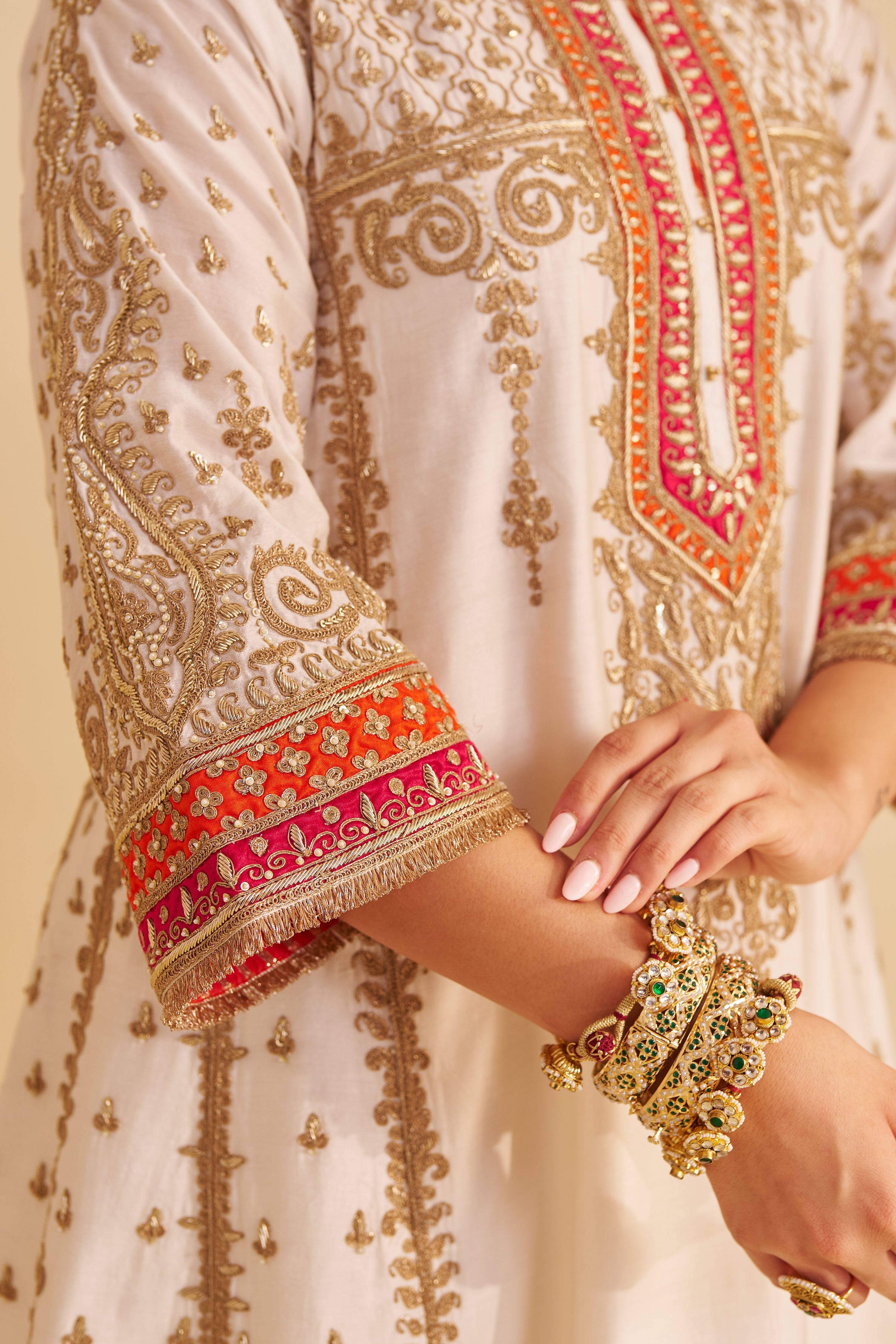 Nargis - Dabka Zardozi Embroidered Rich Banarasi Kalidaar Daisy Ivory Long Chauga Set