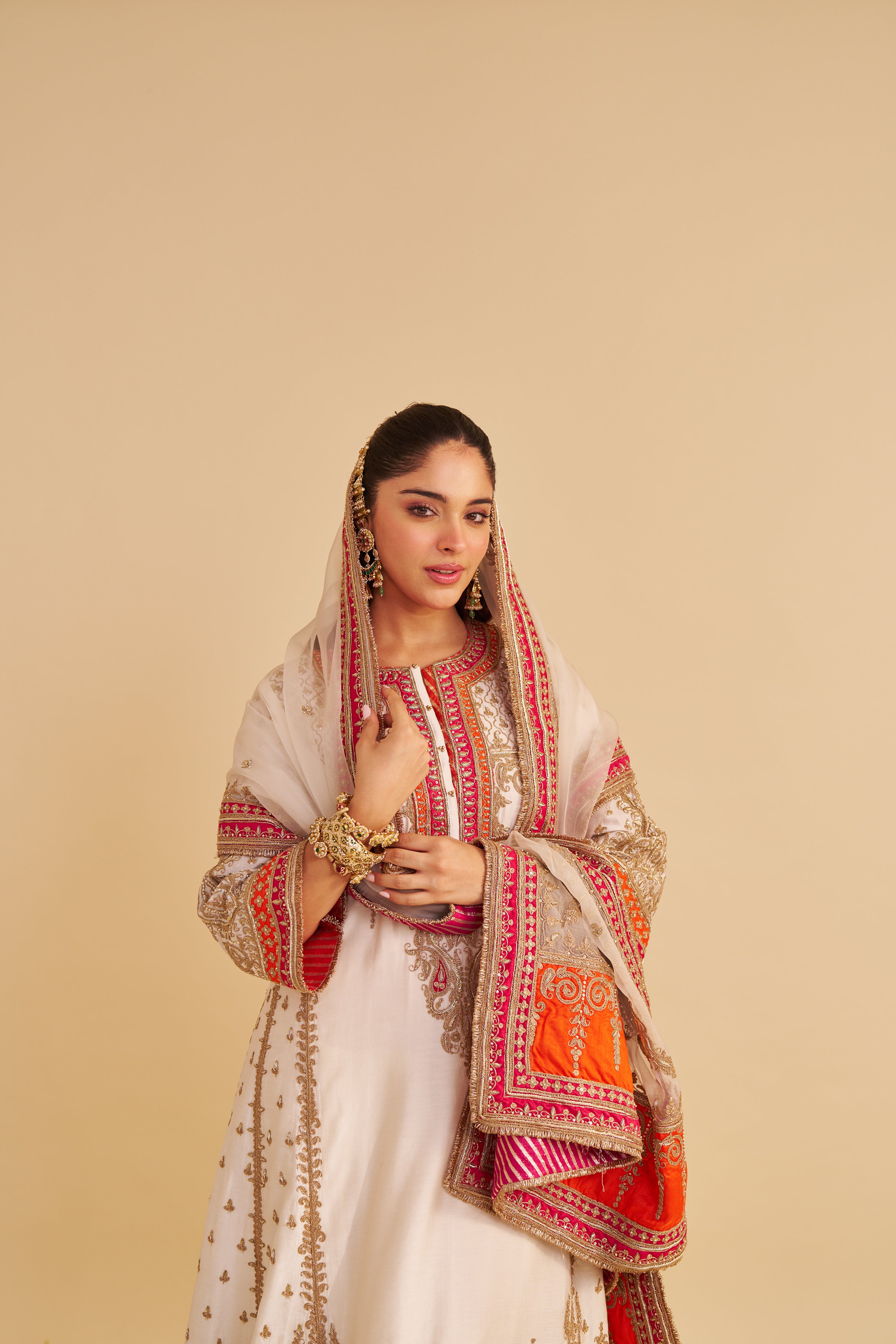 Nargis - Dabka Zardozi Embroidered Rich Banarasi Kalidaar Daisy Ivory Long Chauga Set