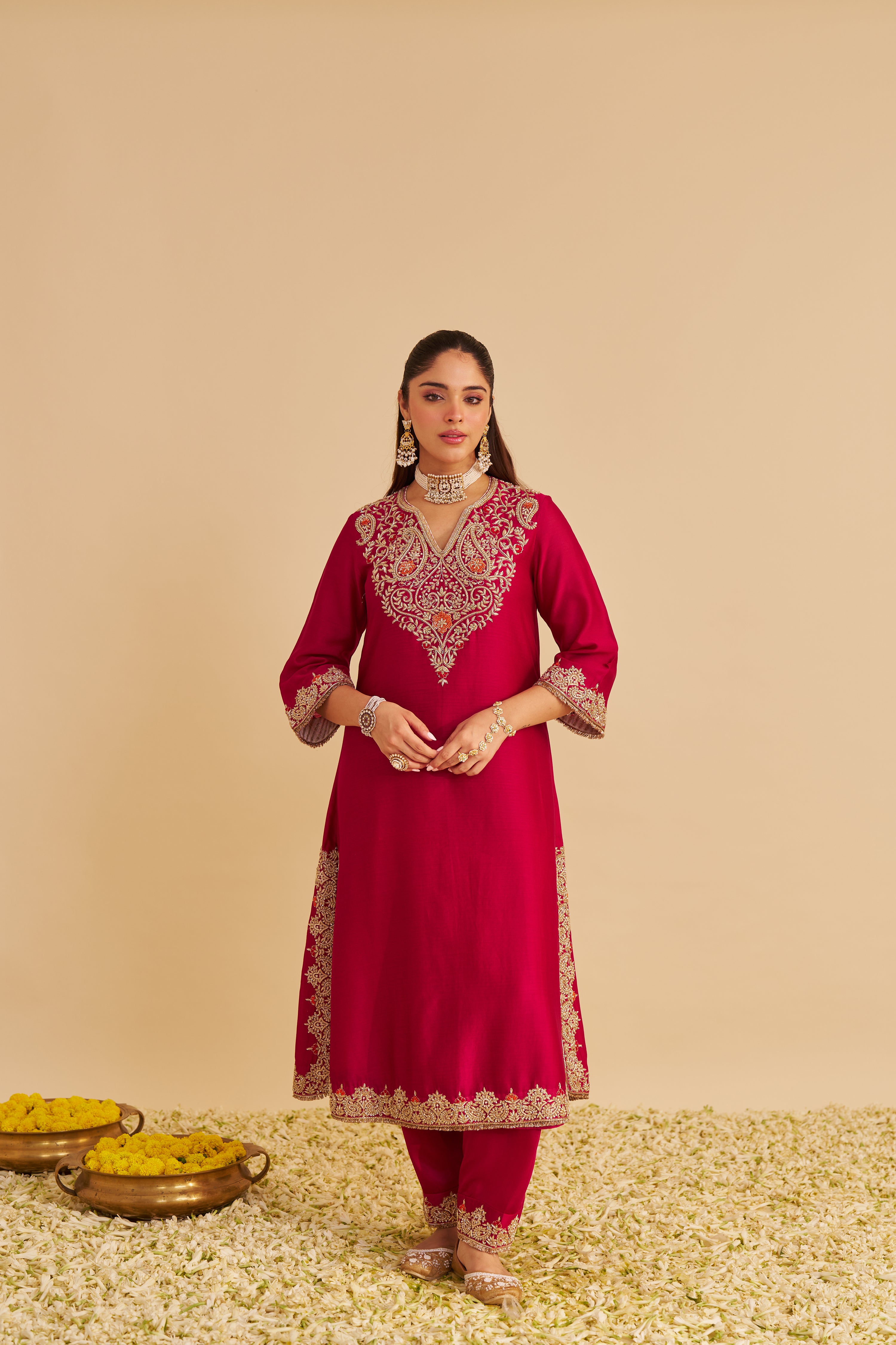 Areefa - Dabka Zardozi Embroidered Rich Banarasi Hotpink Suit & Salwar