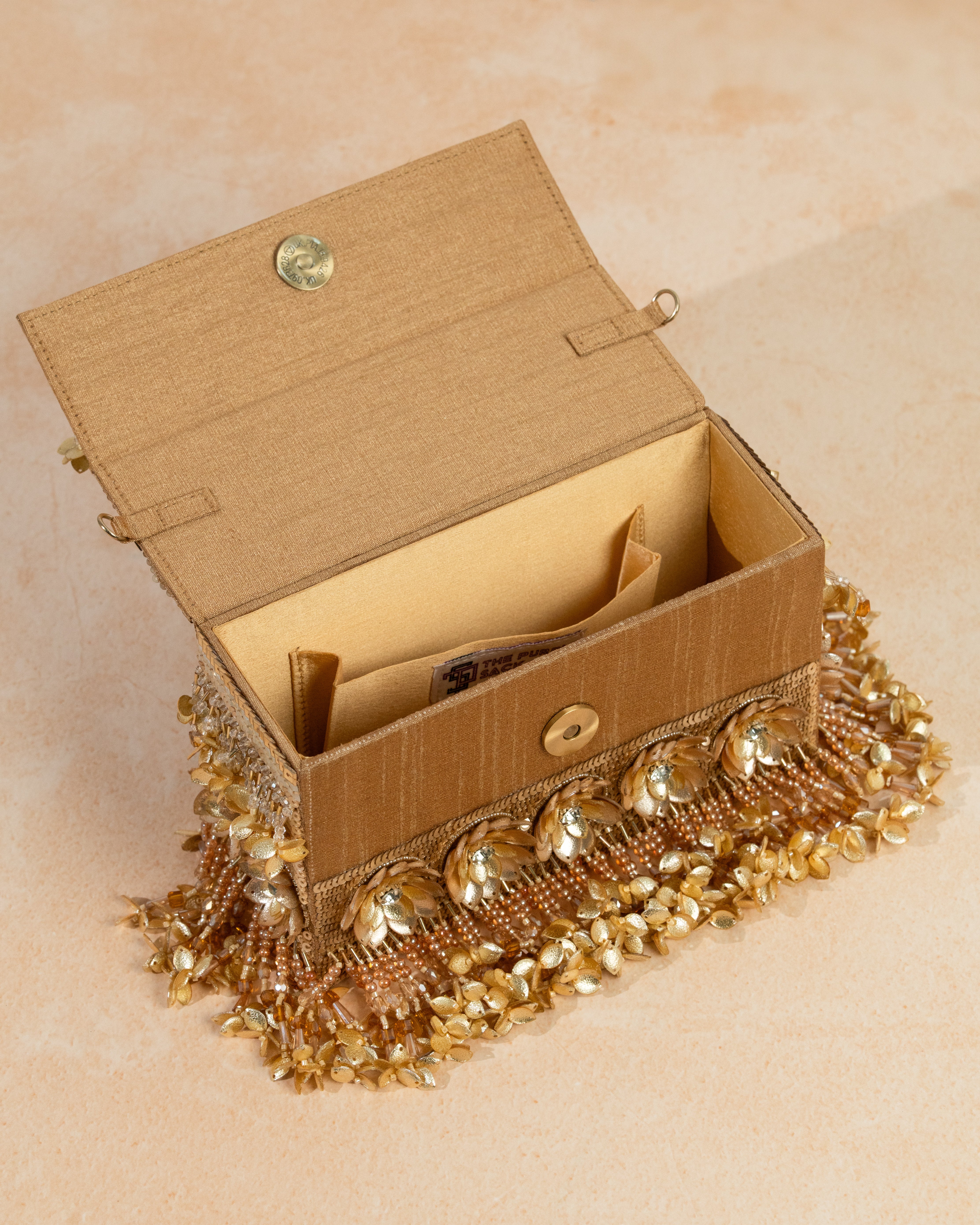 Glizza gold clutch