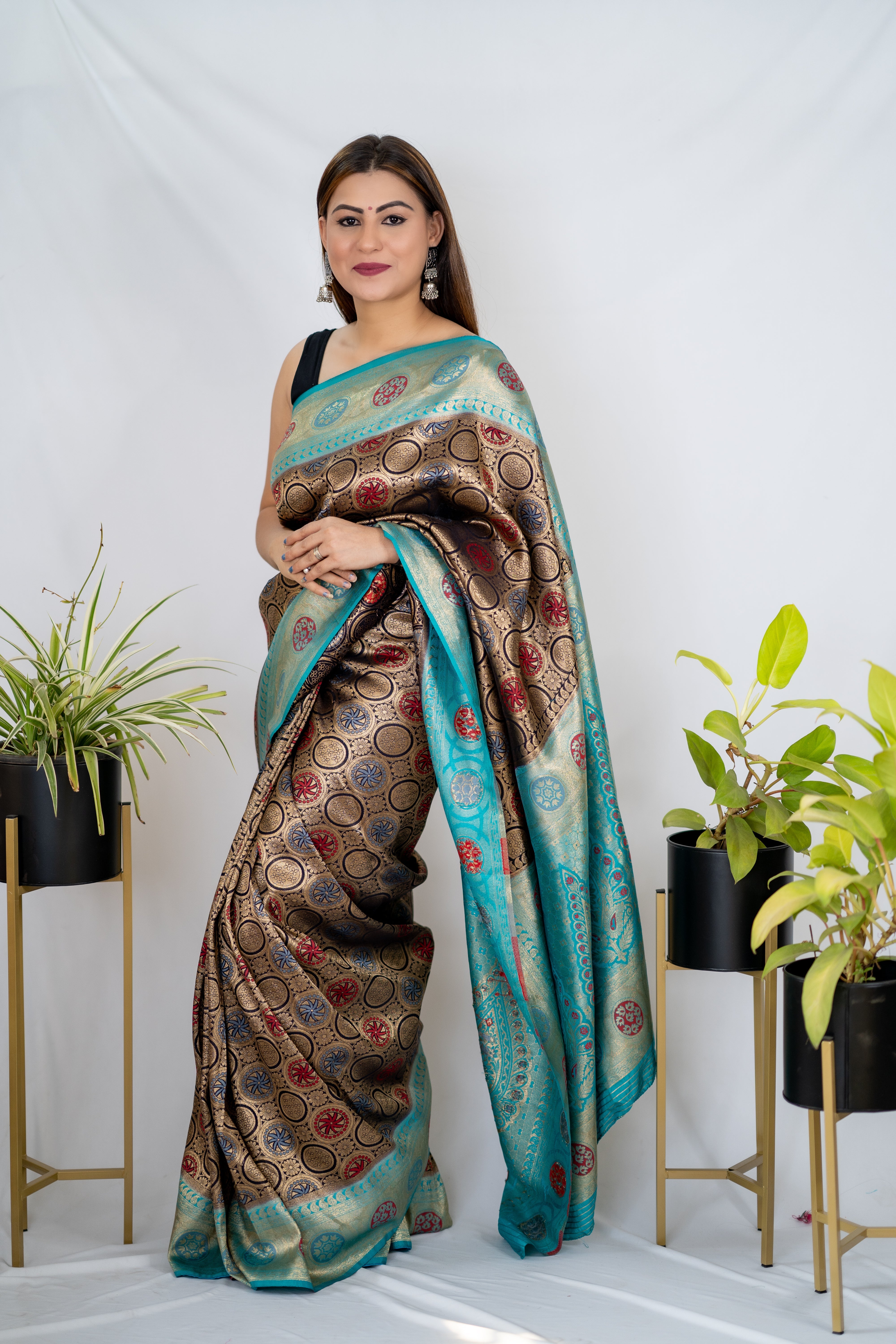 Navy Blue Pure Katan Silk Banarasi Handloom Saree