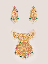 Extraordinary fusion of kundan and jadau choker with earrings