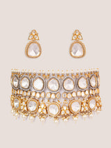 Extraordinary fusion of kundan and polki choker set with earrings