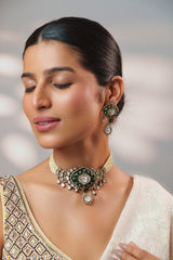 Dramatic and classy two tone polki choker with matching earrings
