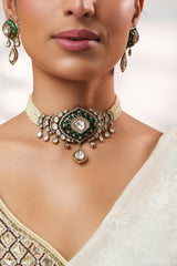 Dramatic and classy two tone polki choker with matching earrings