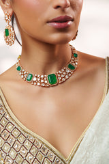 Elegant and stylish gold finish kundan polki necklace set