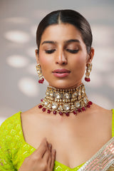Extraordinary fusion of kundan and polki choker set with earrings