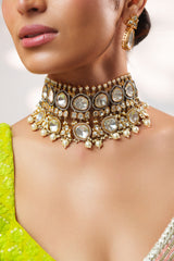 Extraordinary fusion of kundan and polki choker set with earrings