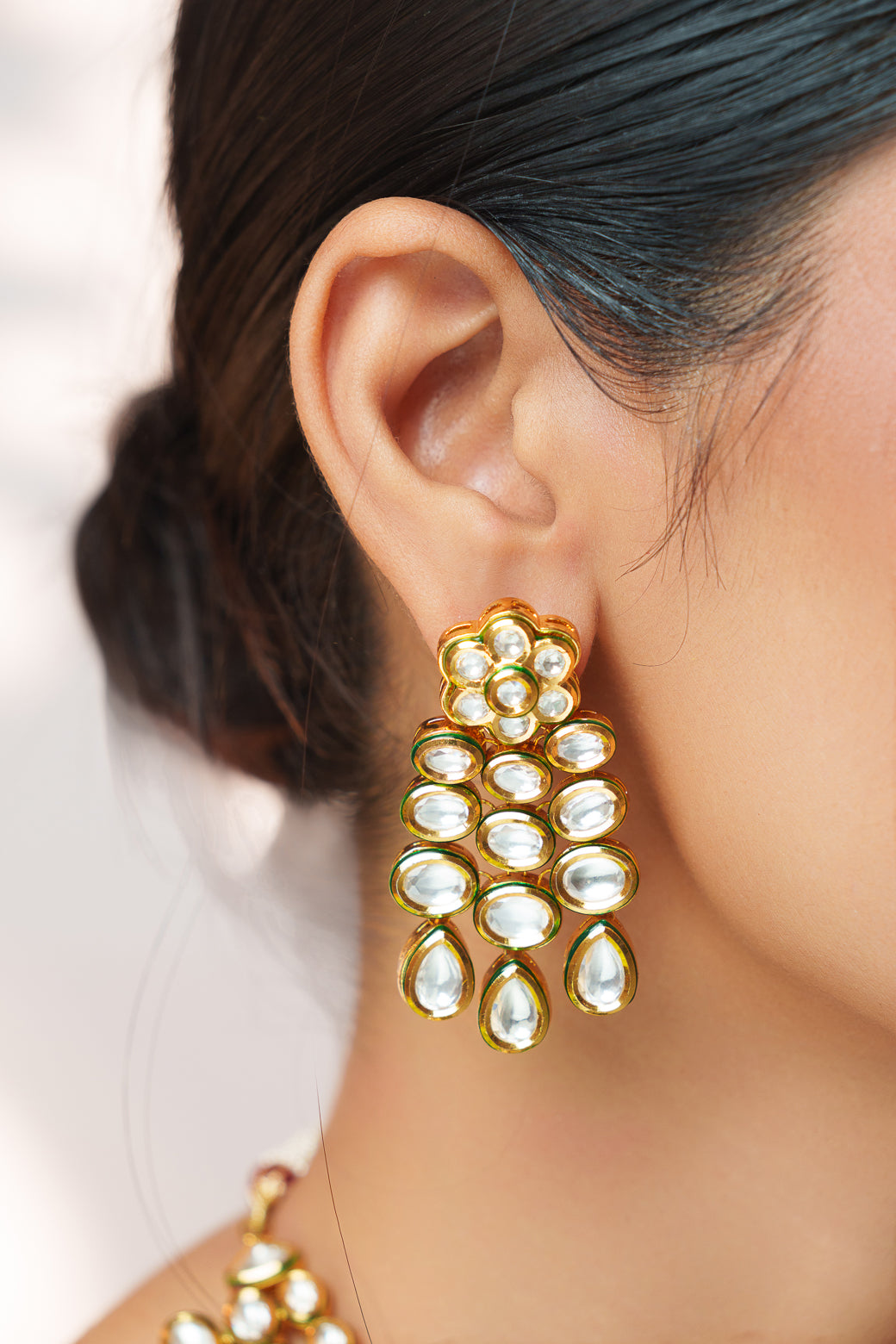 Extraordinary fusion of kundan and polki necklace set with earrings