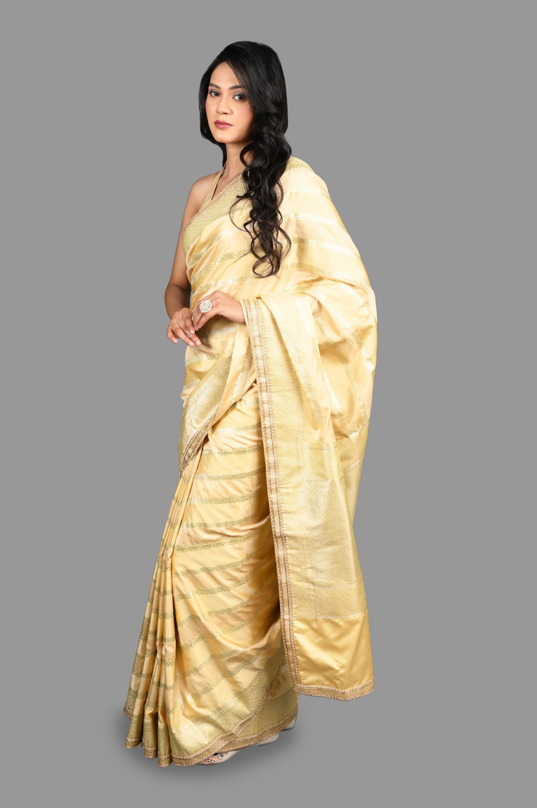 Rangkat Golden Pure Silk Banarsai Handloom Saree
