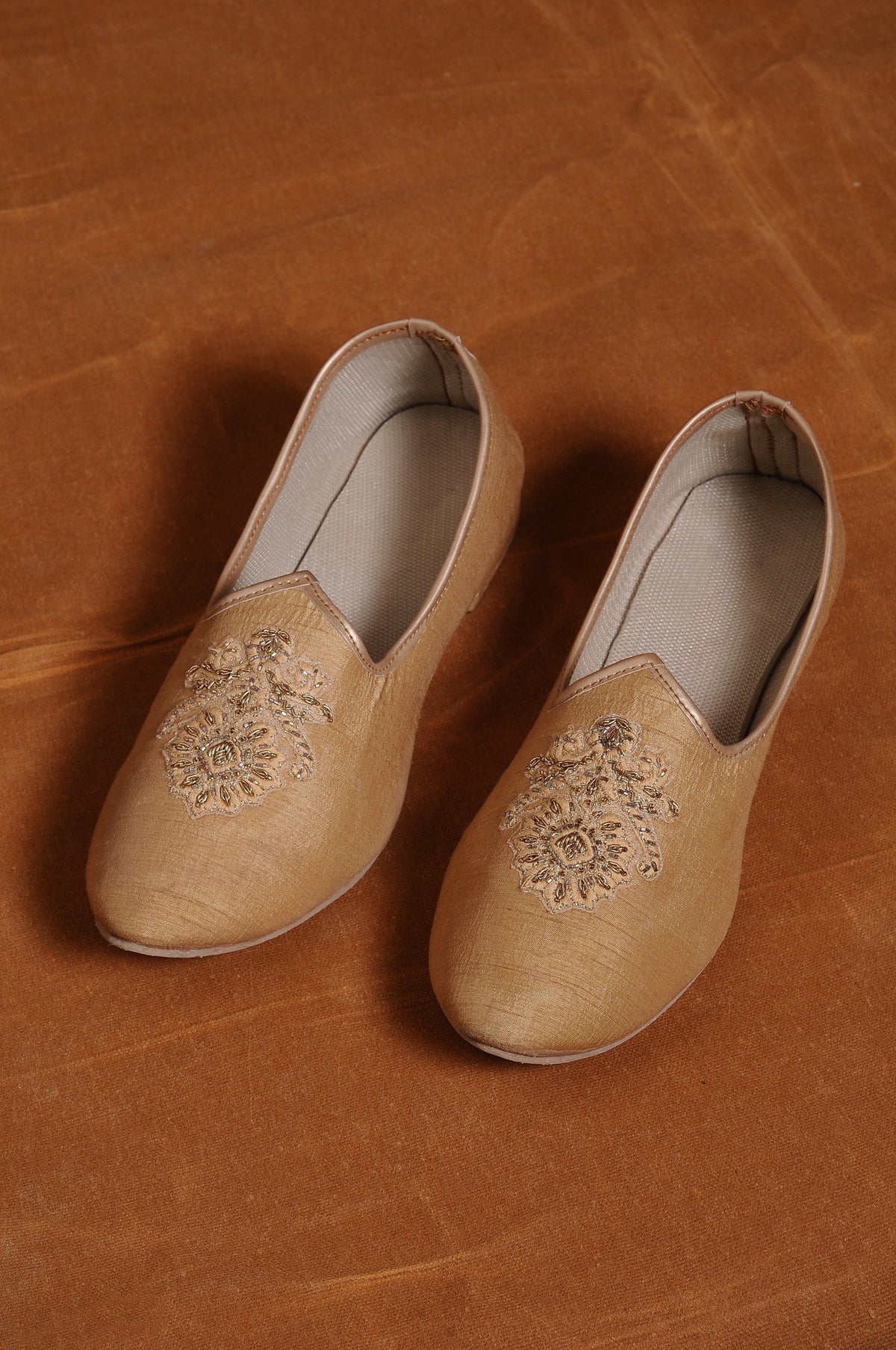 GOLD RAW SILK EMBROIDERED SHERWANI WITH A KALIDAR CHOGA AND CHURIDAR PYJAMA IN BEIGE MONGA TUSSAR
