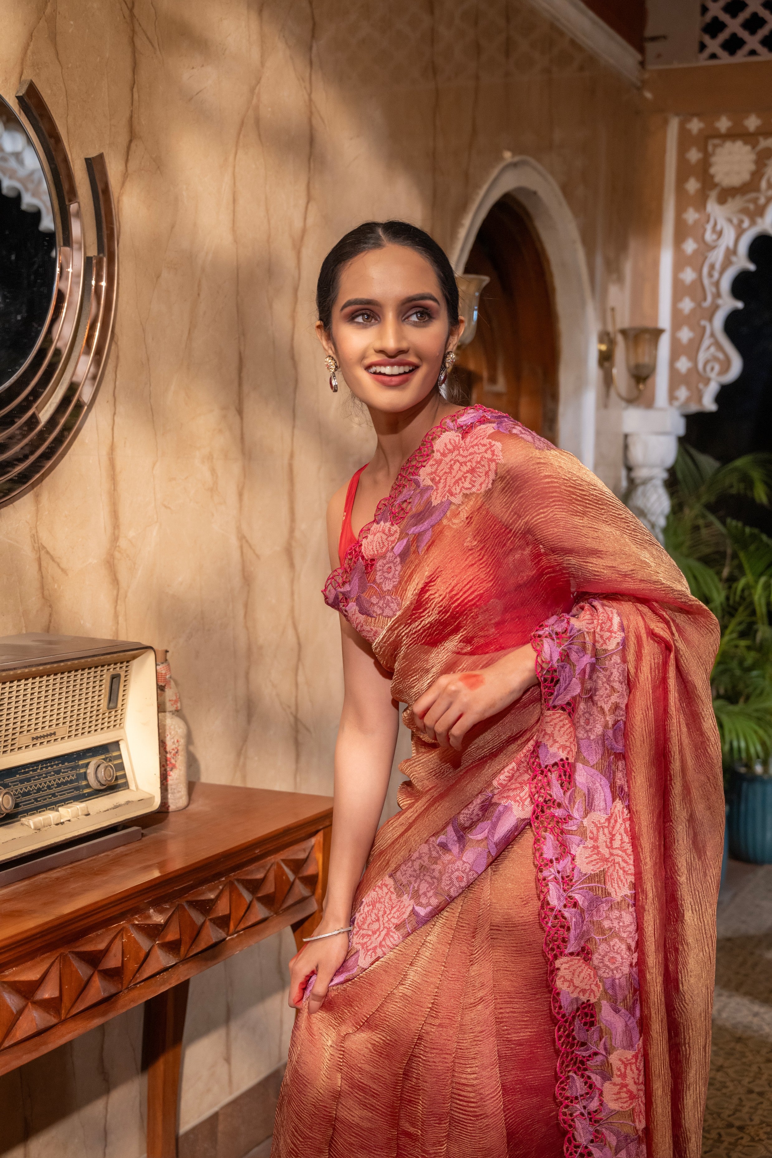 Red Pure Tissue Silk Floral Work Banarasi handloom Saree