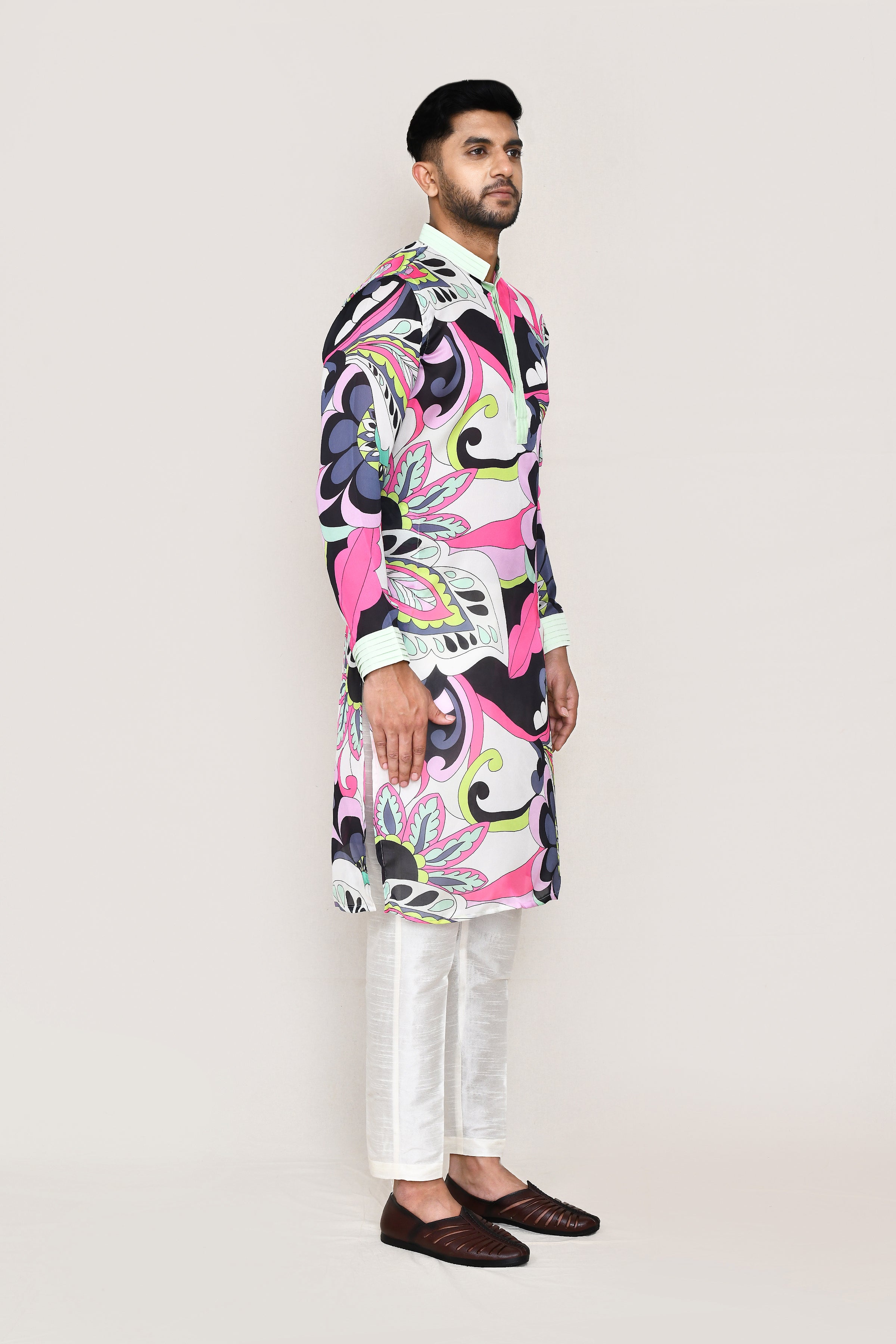 kurta with straight fit pant