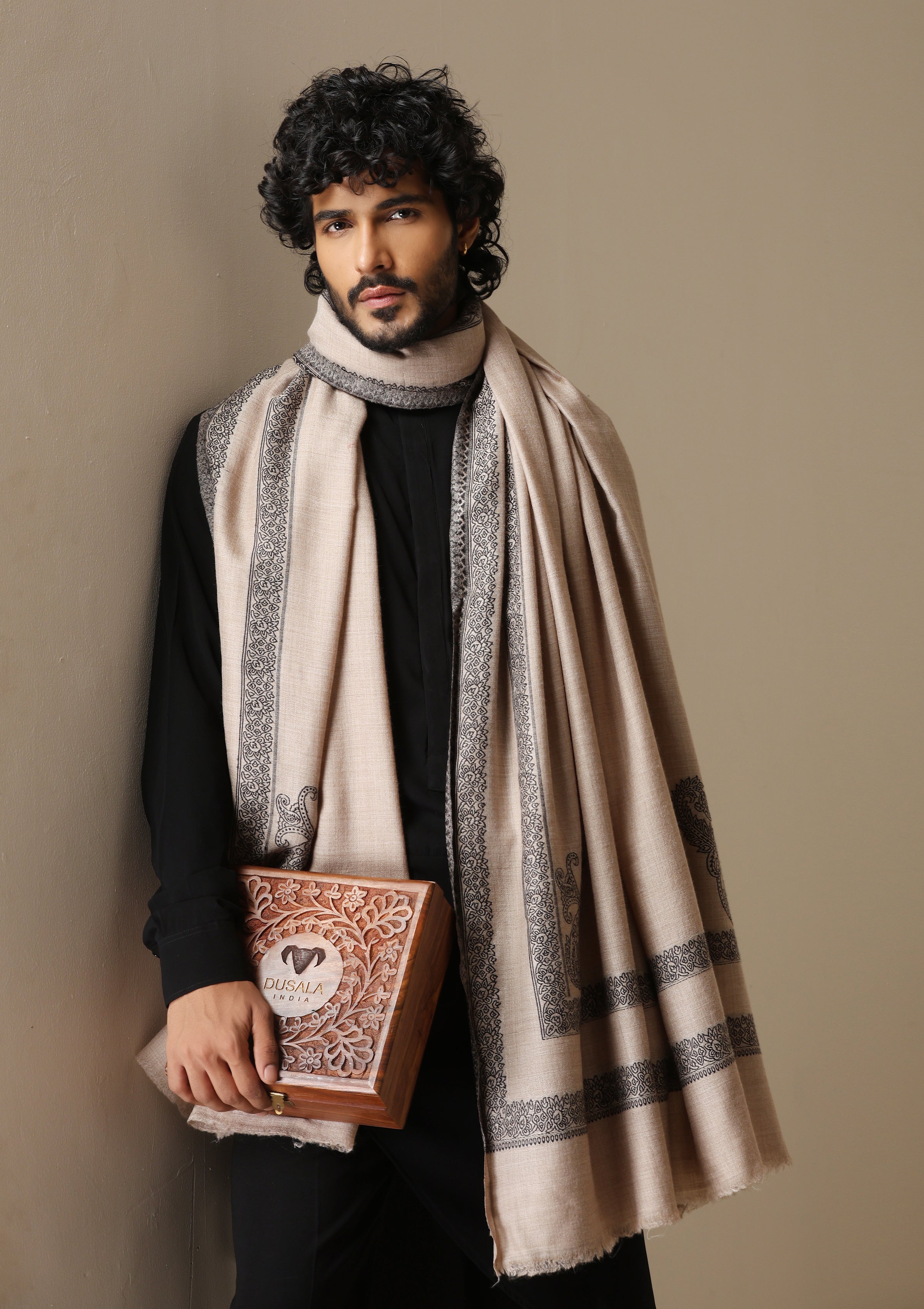 Dusala Sand Noir pashmina silk shawl