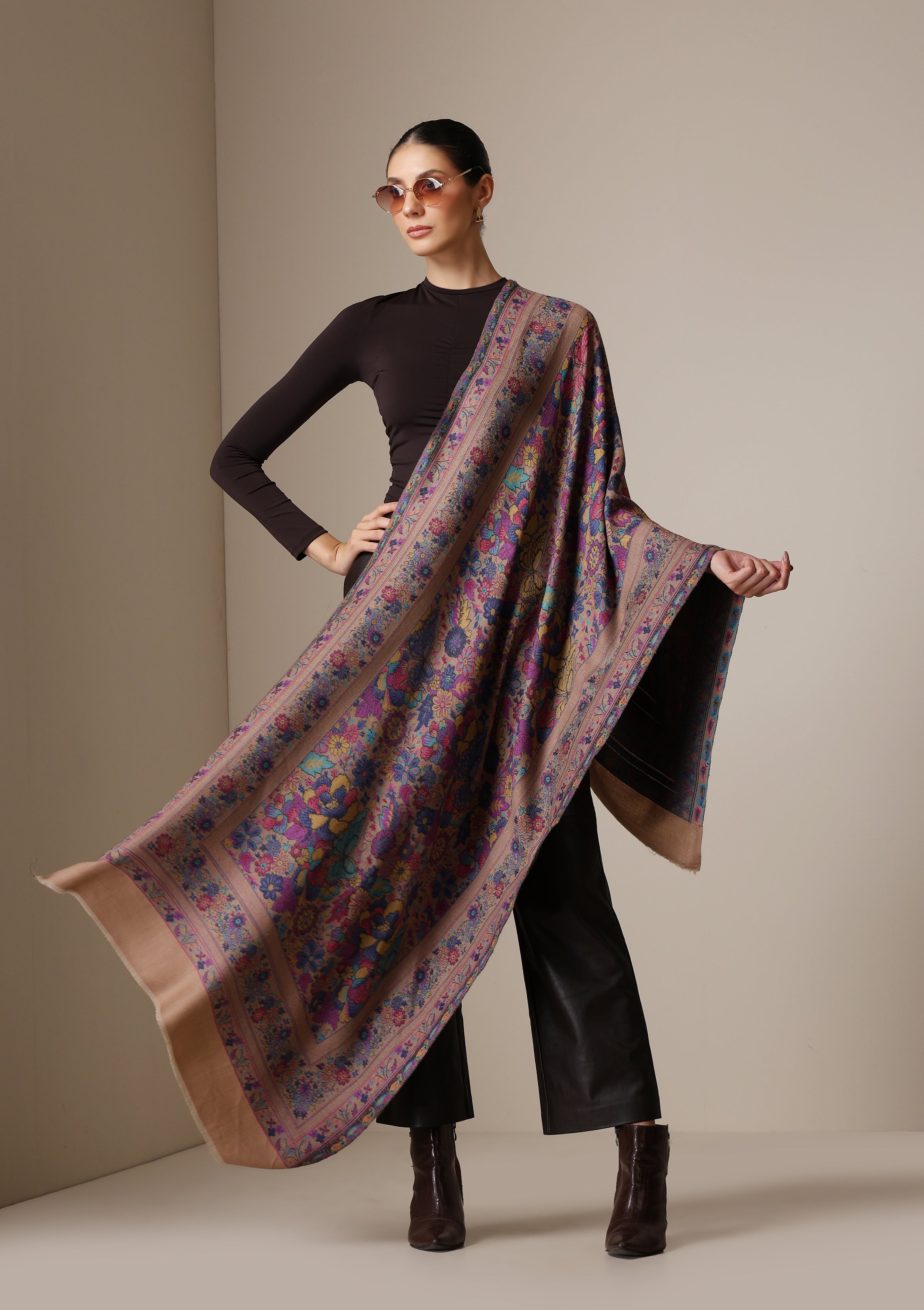 Dusala Vintage Bloom Fine Wool stole