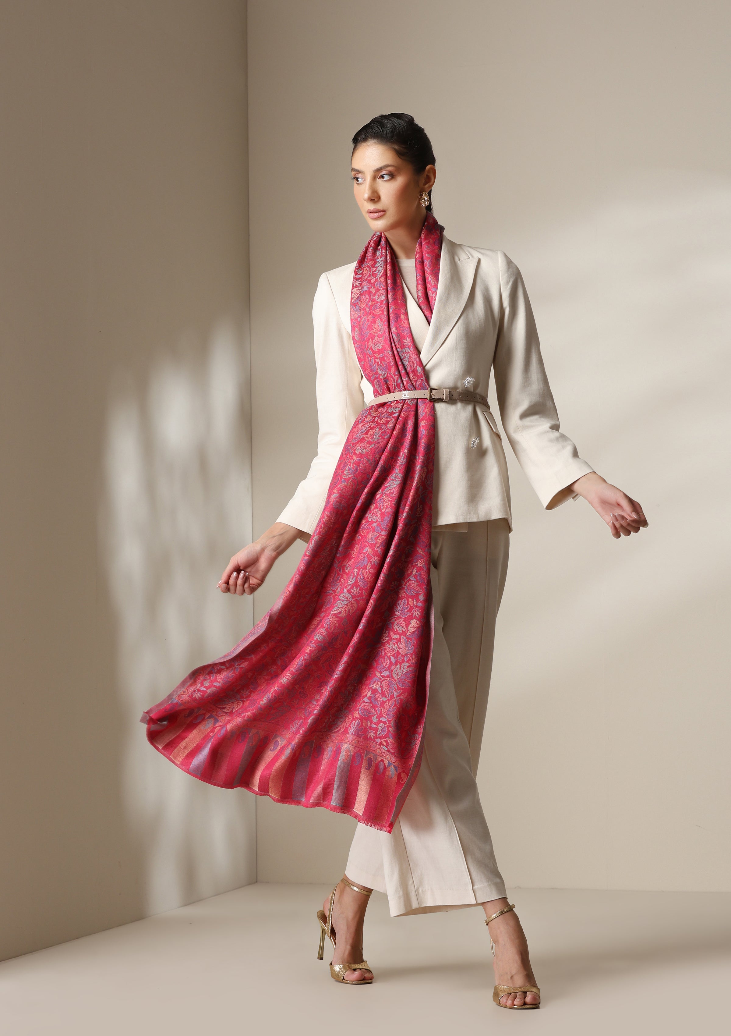 Fuschia woven kani floral stole