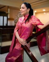 Jodha Banarasi Cape Co-ord Set: Women's Fuchsia Gold Floral Indowestern Wear