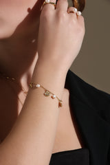 PEARL BEACH CHARM