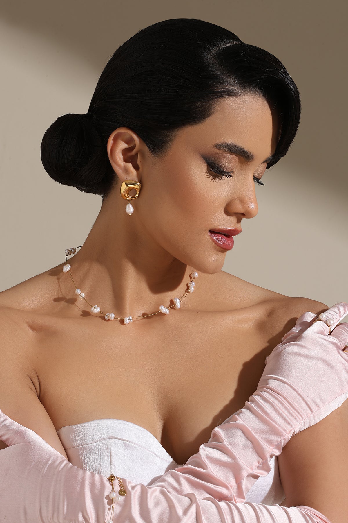 PEARL ELEGANCE CHAIN