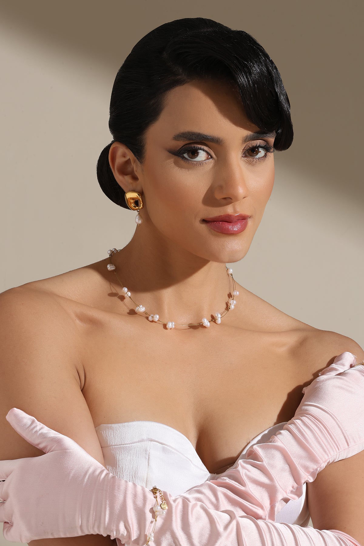 PEARL ELEGANCE CHAIN