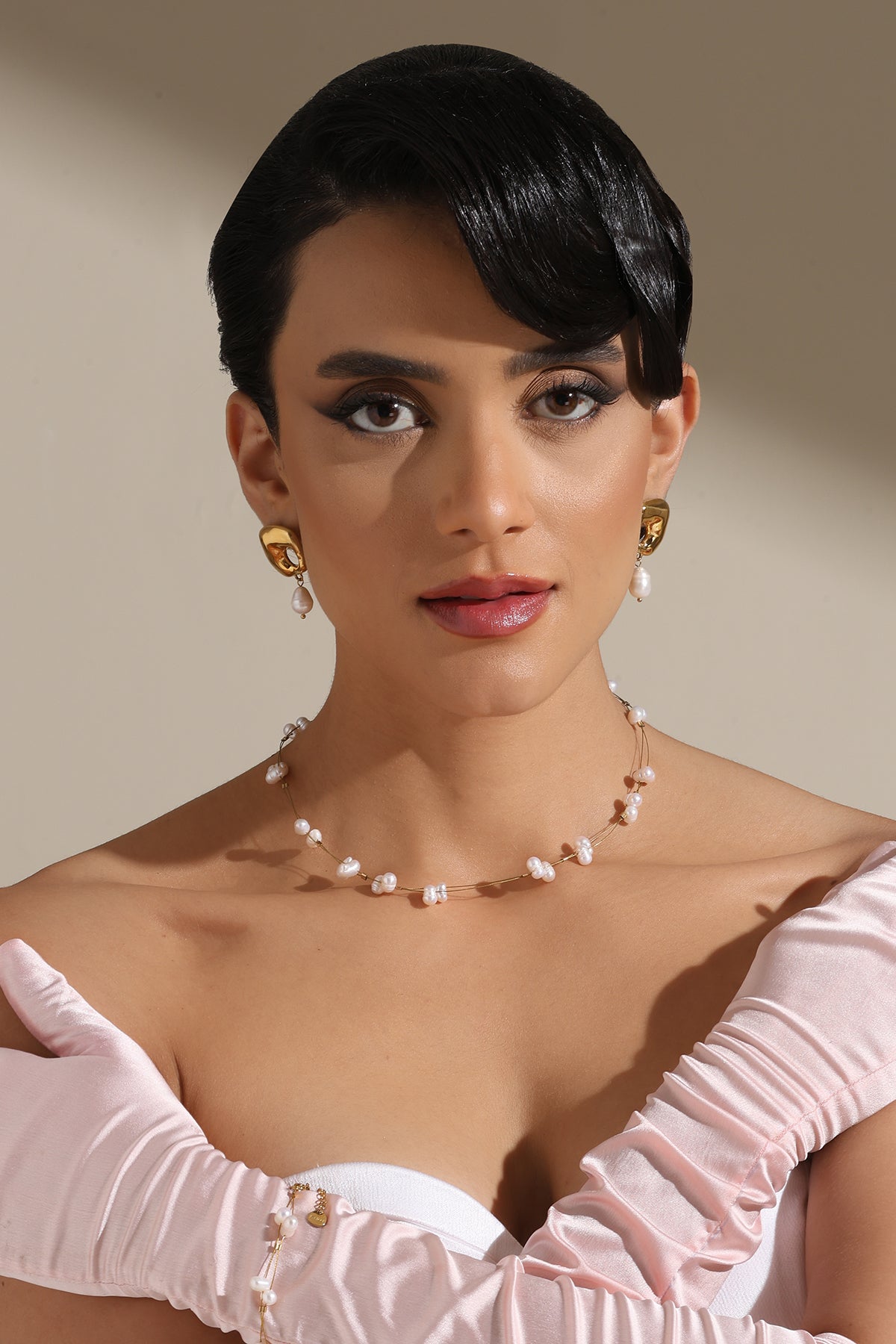 PEARL ELEGANCE CHAIN