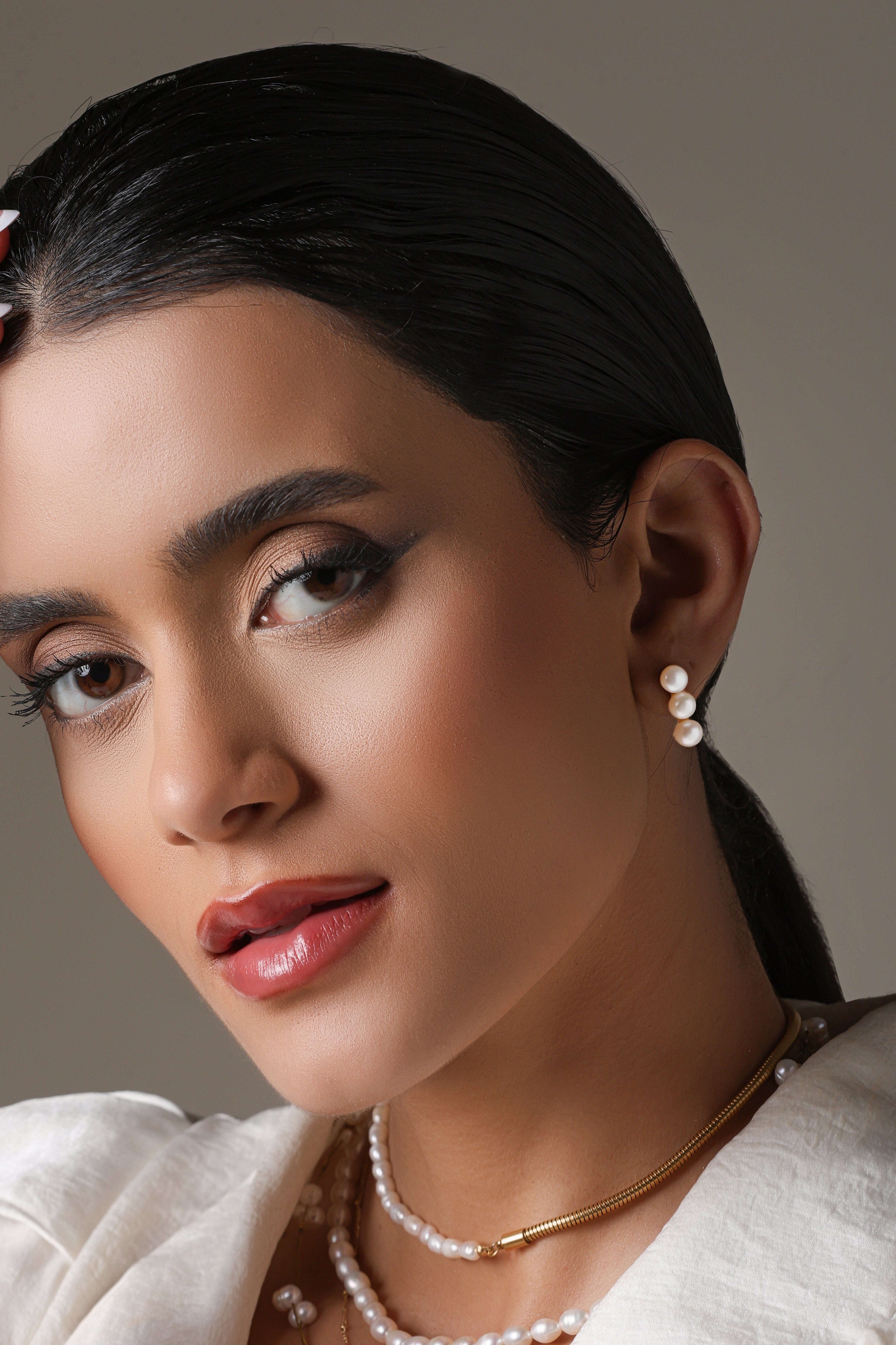 CHIC STUDS