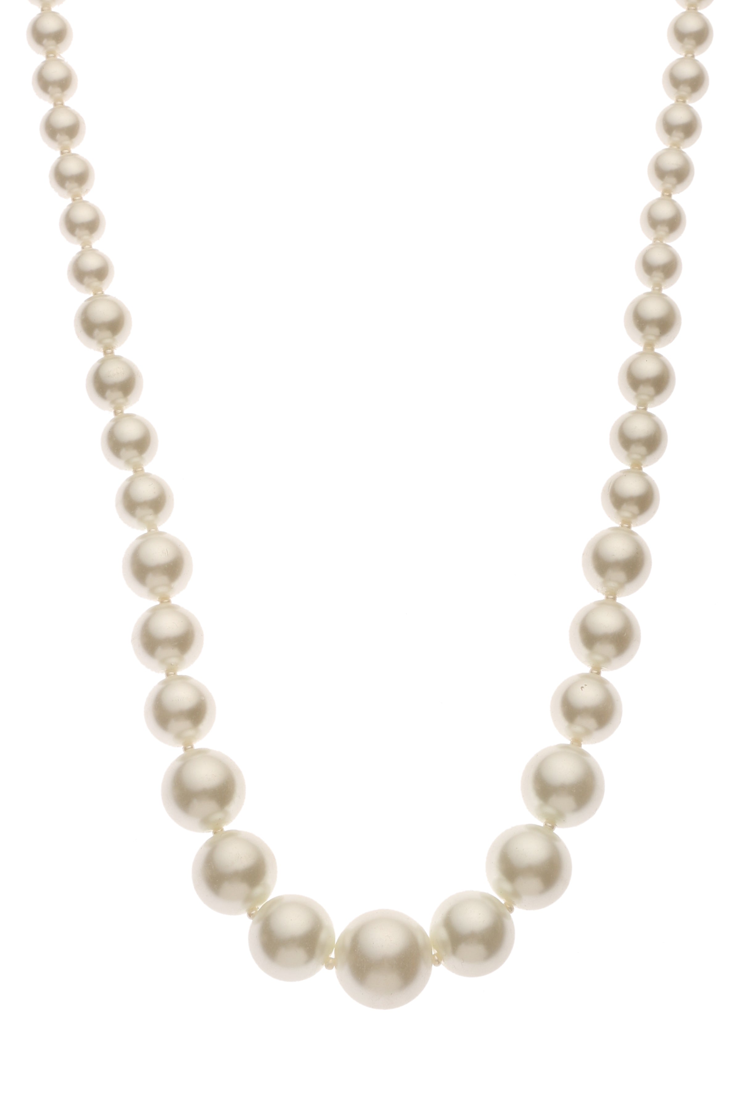 GRADUATED NATURAL PEARL NECKLACE