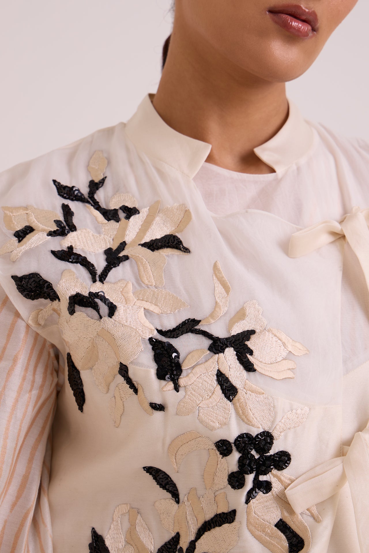 Monroe - Diwan Vest with Shirt & Pant Set