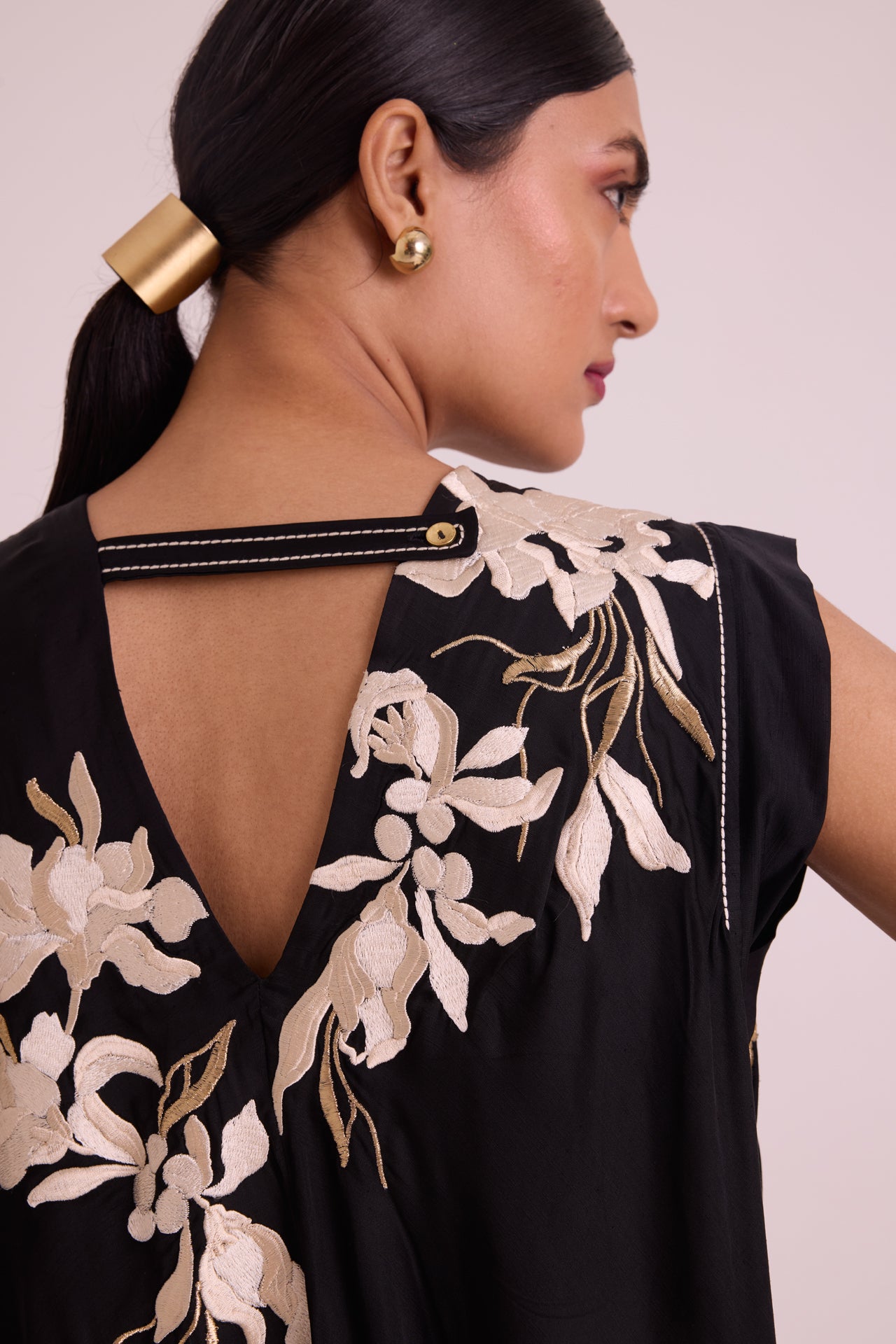 Black Mimi - Framed Shirt Dress