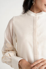 Ivory Abe